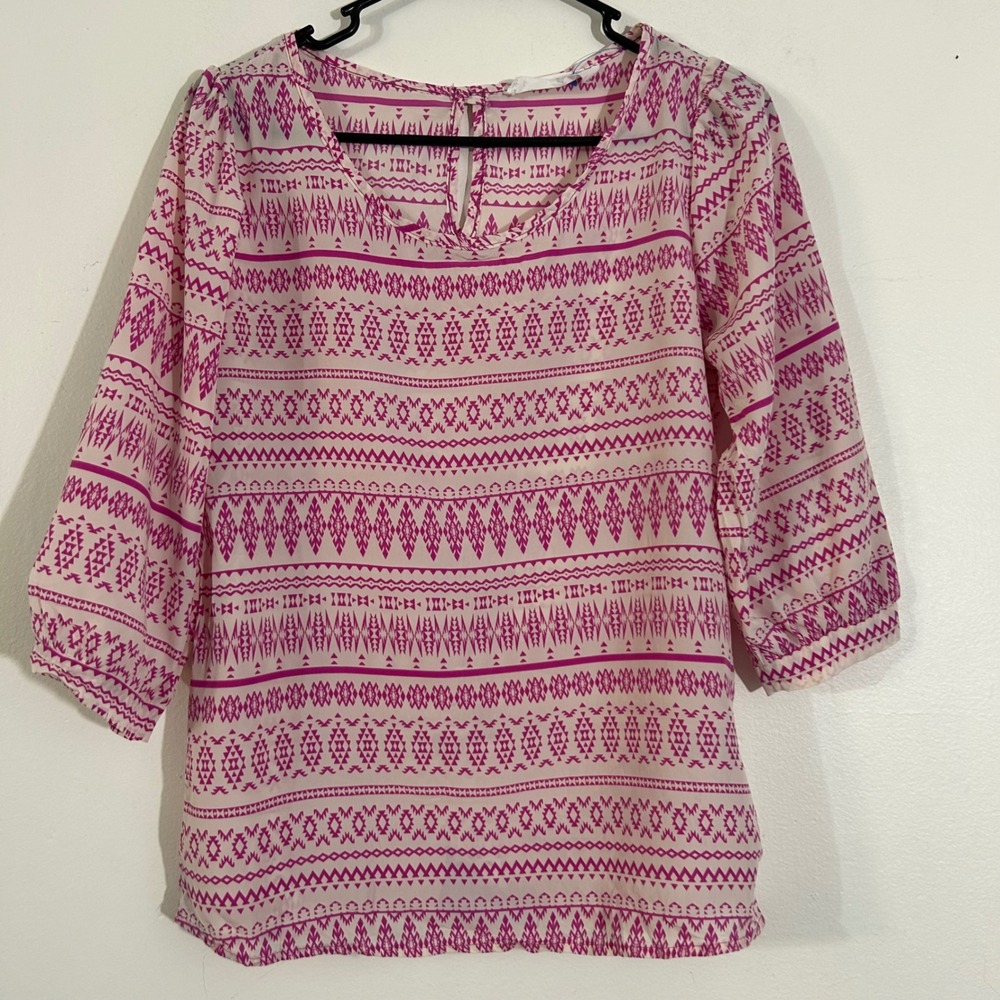 Peach Love Cream‎ Top Blouse Small Pink Cream Geometric Print 3/4 Sleeve